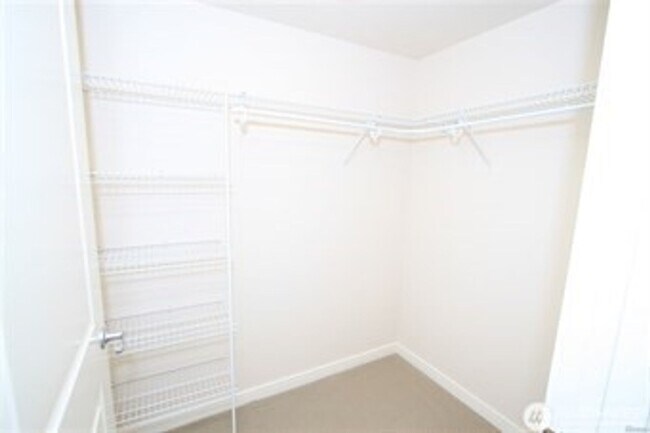 Building Photo - 1bd/1ba Seattle Condo