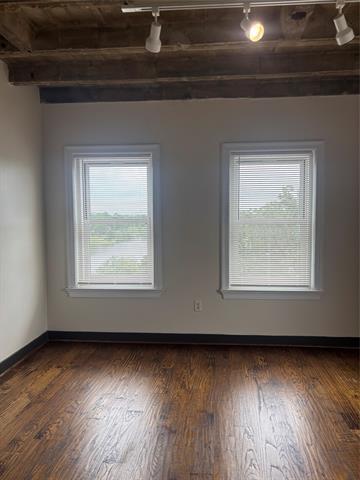 Building Photo - 329 E Colorado Blvd