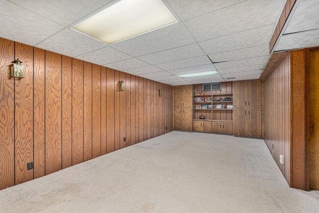Building Photo - 1269 Banbury Ave NE