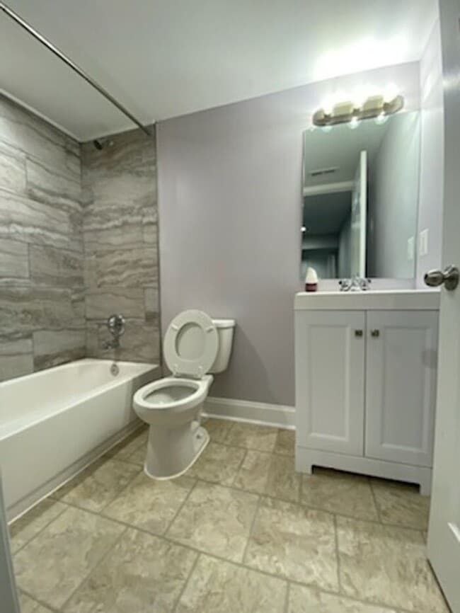 Building Photo - 3 Bedrooms 2 Bathroom County Home