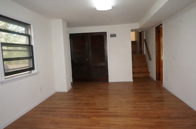 Building Photo - 28 Belmont Dr