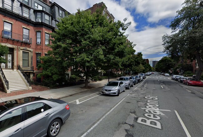 Building Photo - 296 Beacon St