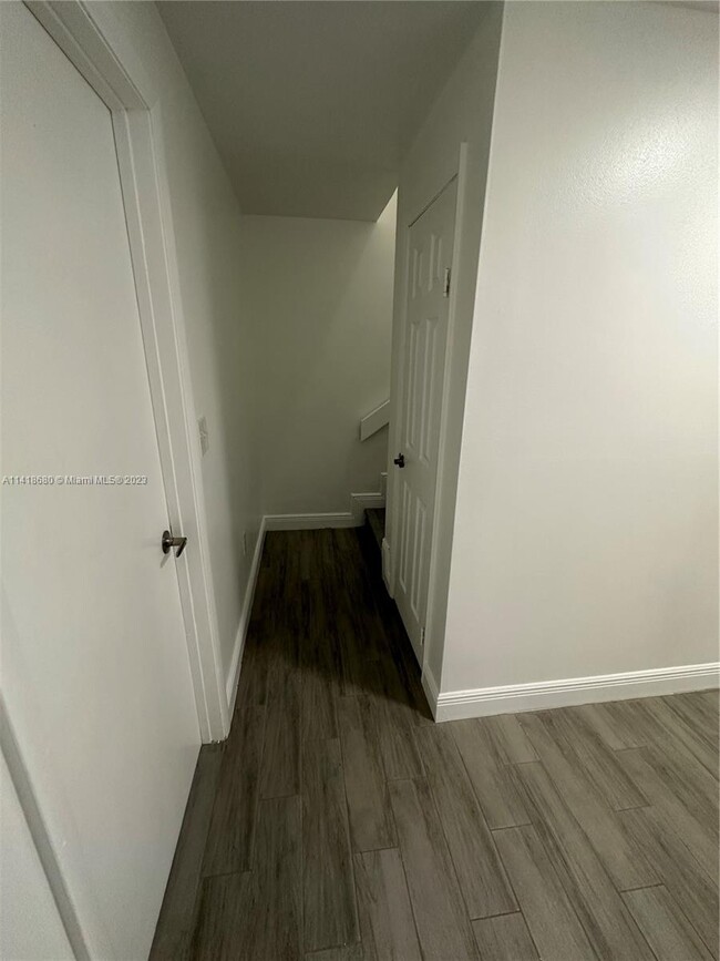 Building Photo - 2050 SW 122nd Ave