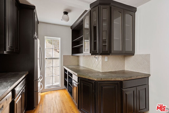Building Photo - 6856 Los Altos Pl