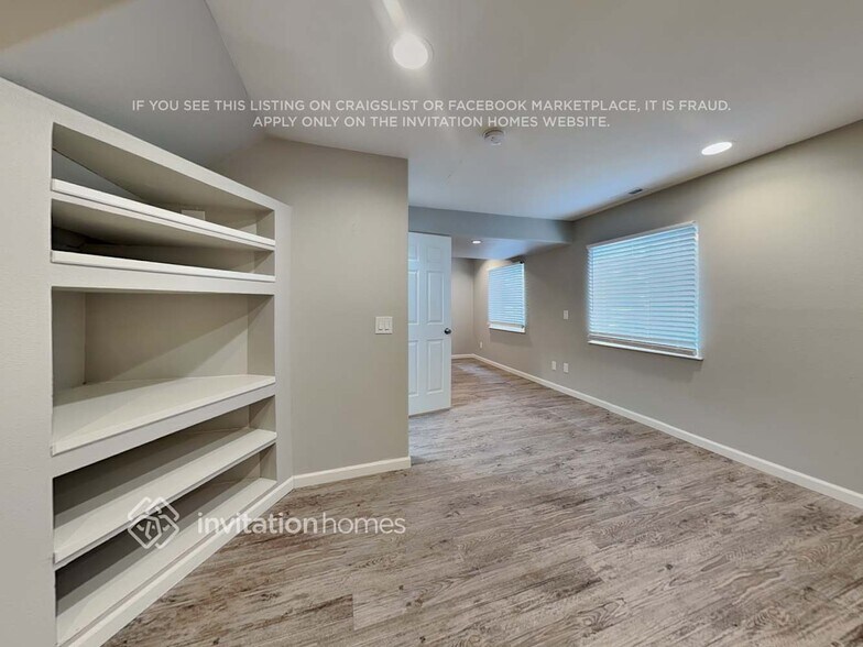 Building Photo - 7070 Battle Mountain Rd
