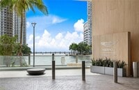 Building Photo - 300 Biscayne Blvd Way