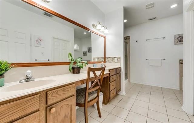 Building Photo - 2206 N Carroll Ave