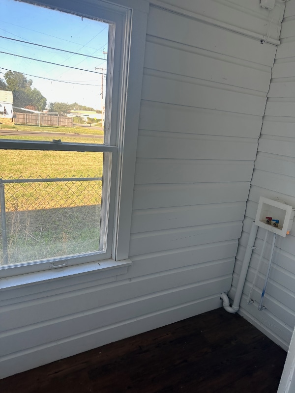 Building Photo - 1226 Oaklawn St