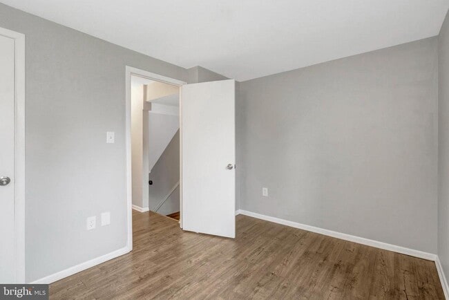 Building Photo - 13842 Beaujolais Ct
