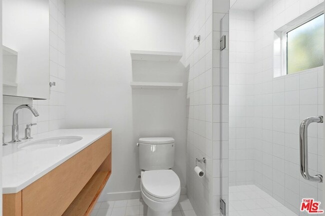 Building Photo - 612 Huntley Dr