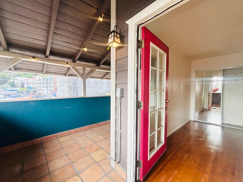 Building Photo - 1102 Westerly Ter
