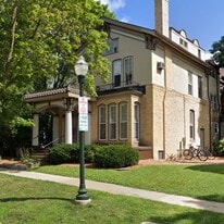 Building Photo - 29 Langdon St