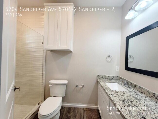 Building Photo - 5704 Sandpiper Ave
