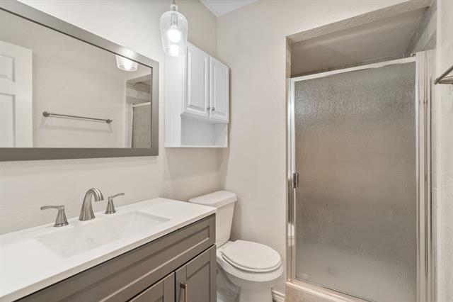 Building Photo - 5061 Amhurst Ln
