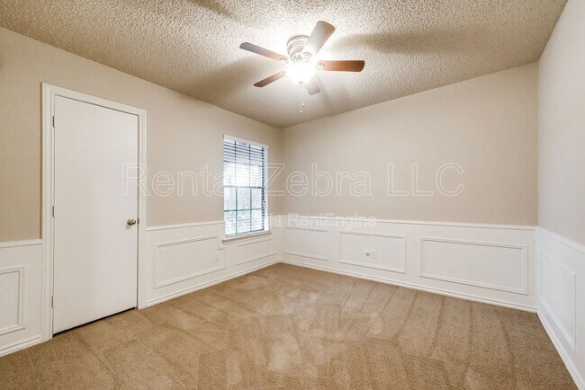 Building Photo - 4806 Stage Line Dr