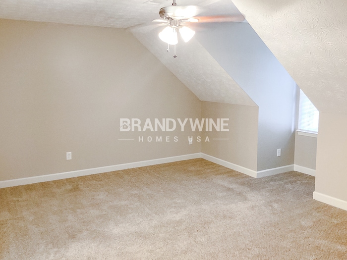 Building Photo - 916 S Deshon Rd