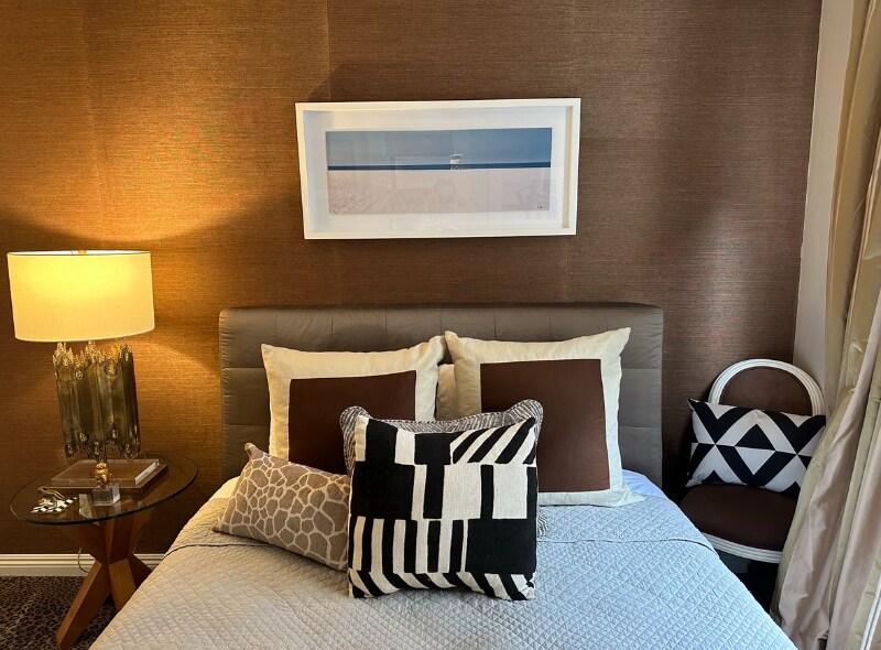 Building Photo - 6708 Hillpark Dr