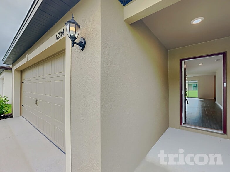 Building Photo - 6204 Dolostone Dr