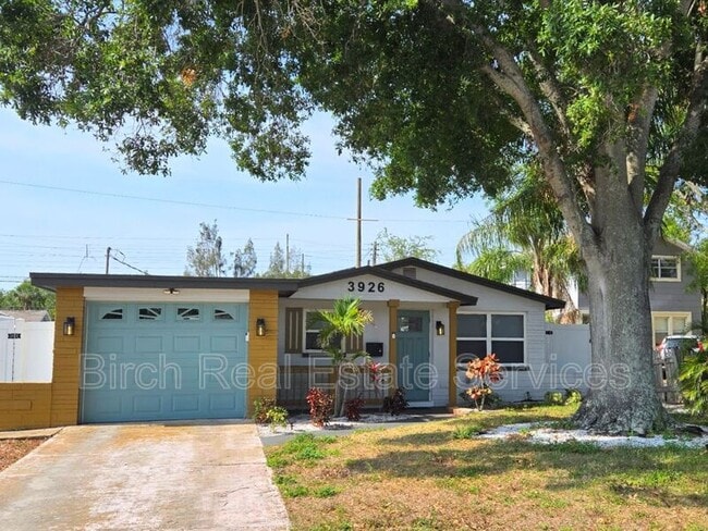 Primary Photo - 3926 10th Ave N