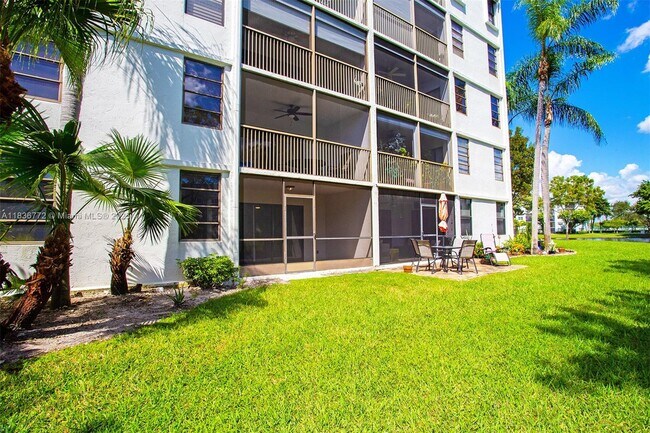 Building Photo - 2213 Cypress Island Dr