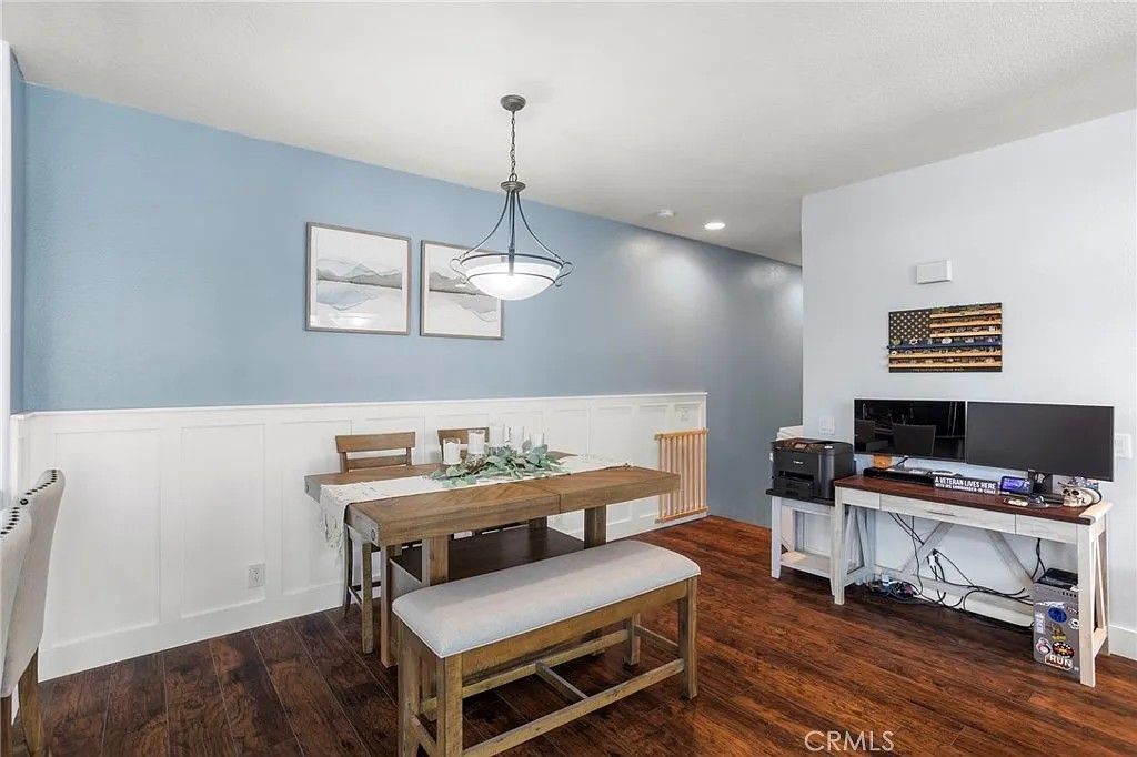 Building Photo - 28308 Pueblo Dr