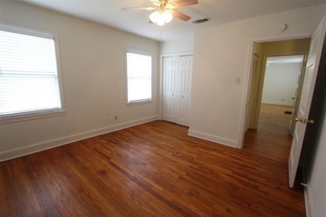 Building Photo - 3224 Sandage Ave