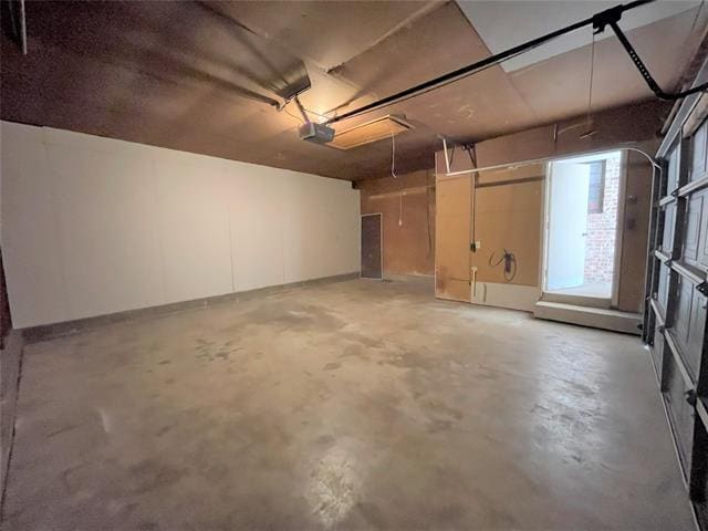Building Photo - 2317 English Dr