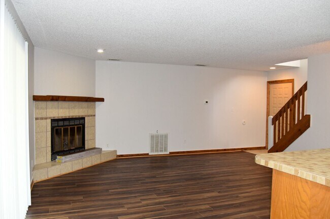 Building Photo - 149 Private Rd 1509