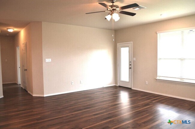 Building Photo - 2600 Arno St