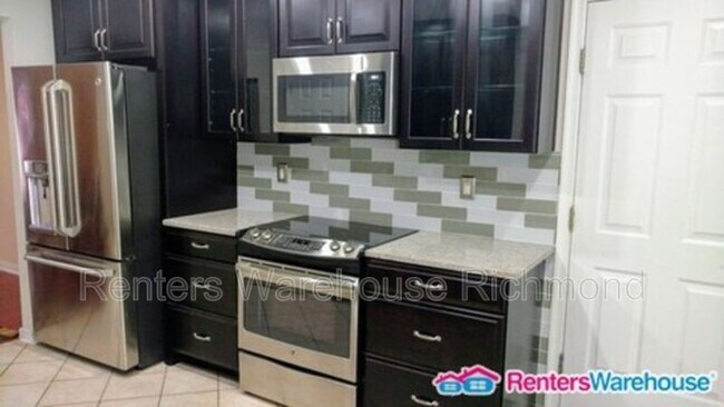 Building Photo - 15124 Fernway Dr