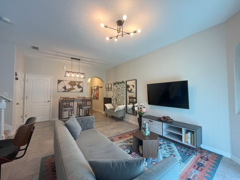 Building Photo - 203 Wentworth Grande Dr