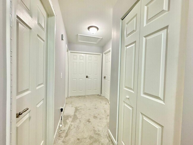 Building Photo - 1384 Marble Hill Dr