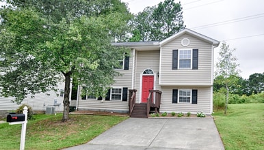 Building Photo - 2807 Bombay Dr