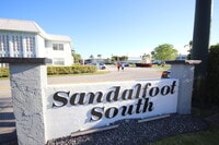 Building Photo - 9842 Marina Blvd