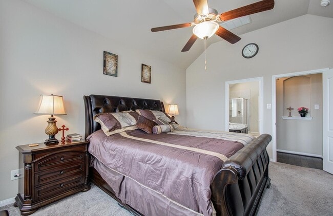 Building Photo - 7610 River Pass Dr