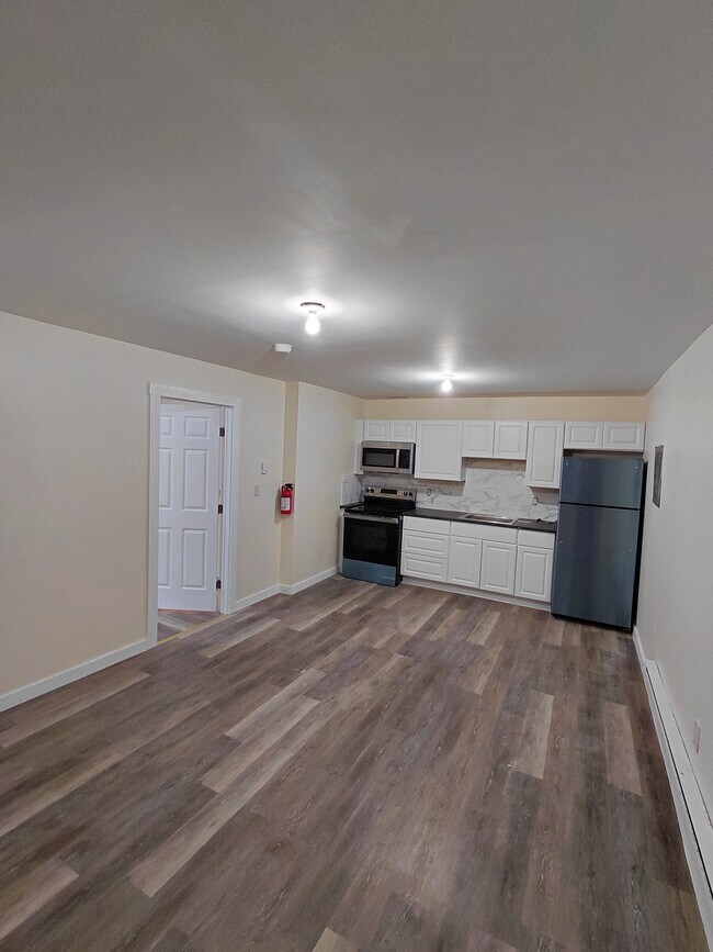 Building Photo - Fox & Main Apartments