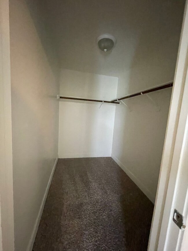 Building Photo - 105 Homonu Ct