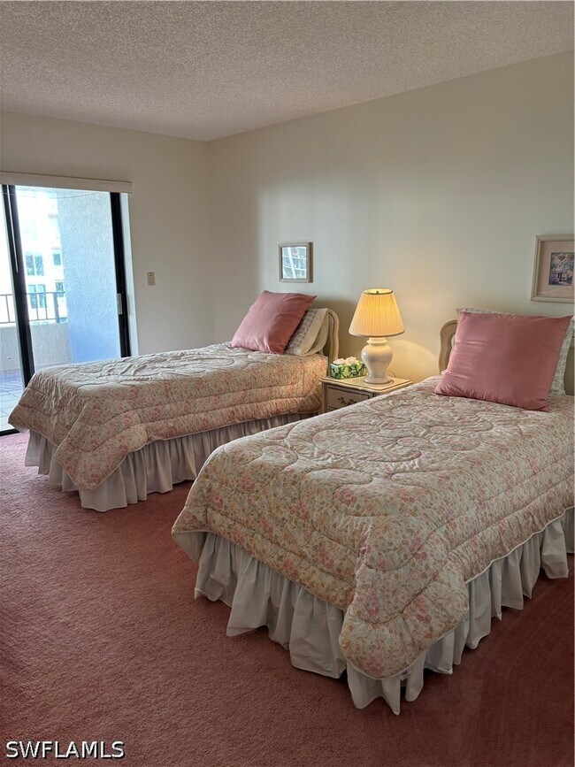 Building Photo - 4451 Gulf Shore Blvd N