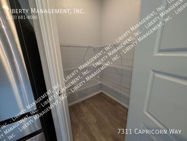 Building Photo - 7311 Capricorn Way
