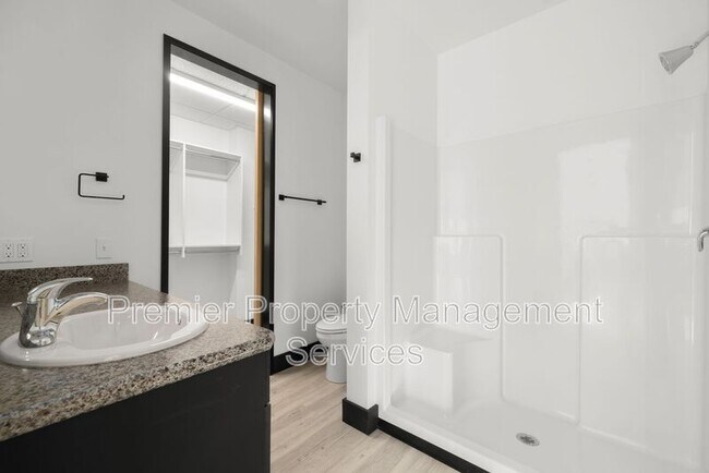 Building Photo - 2310 First Ave N