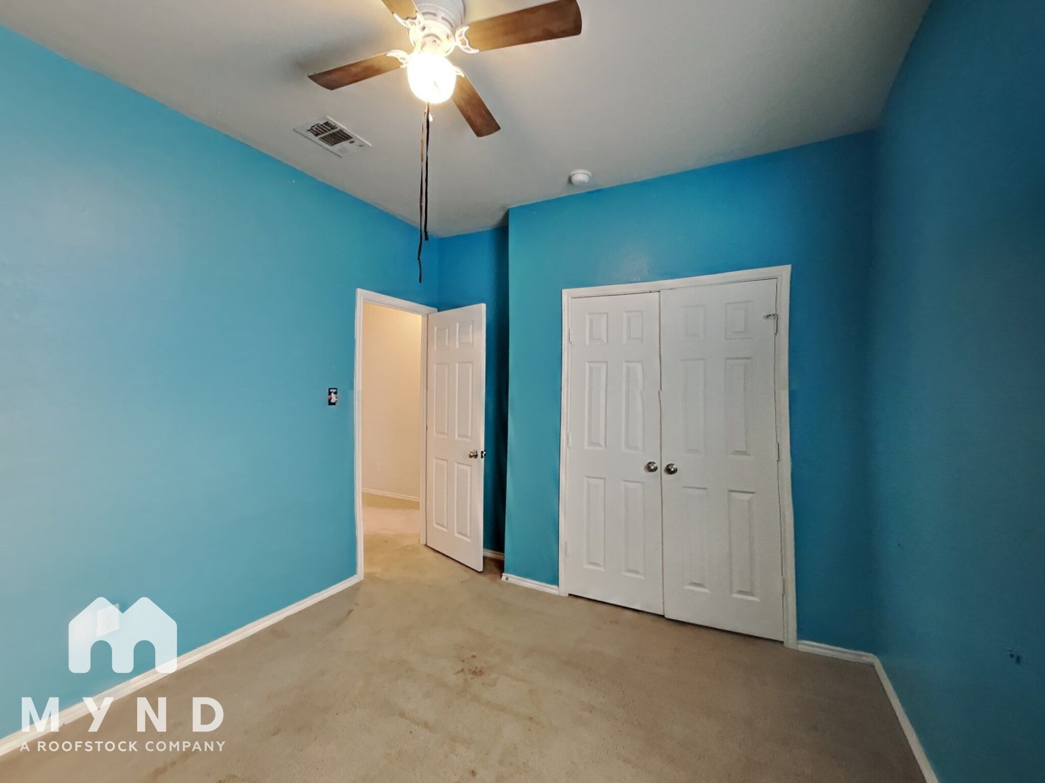 Building Photo - 300 Golden Butterfly Dr