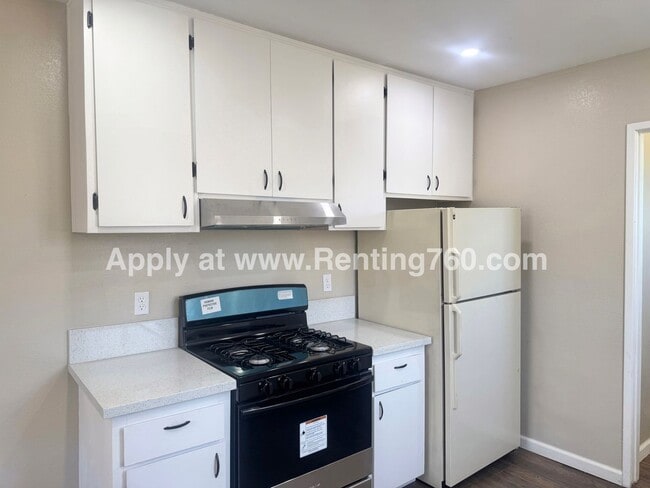 Building Photo - Cozy 2 Bed 2 Bath Home!