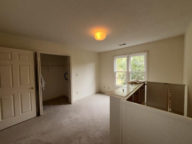 Building Photo - 118 Sunfish Dr