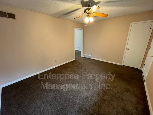 Building Photo - 5312 Plover Dr