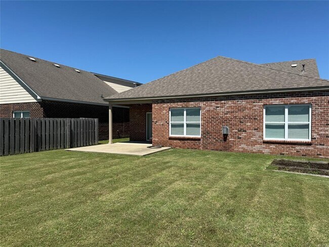 Building Photo - 9412 Alpine Park Ct