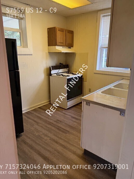 Building Photo - S7559 US 12-C9