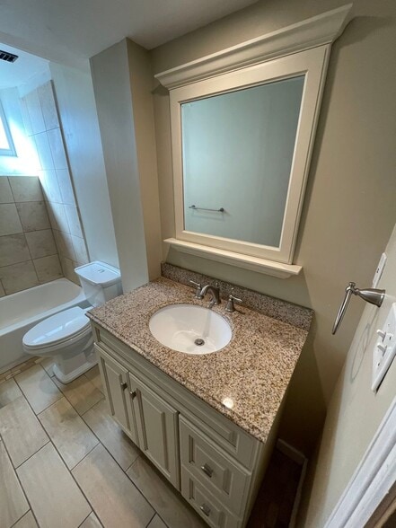 Building Photo - 1395 N Harlan St