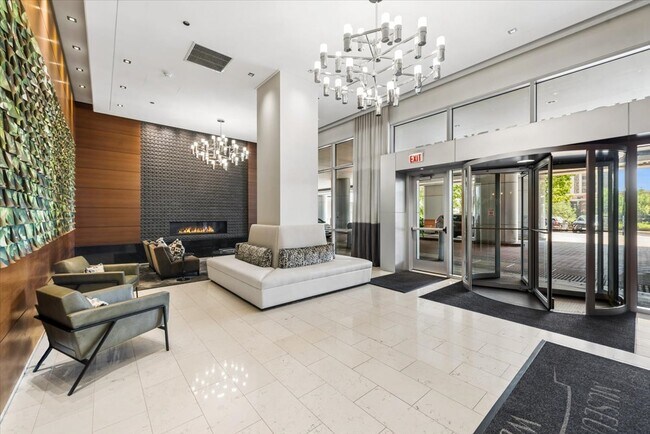Building Photo - 1201 S Prairie Ave