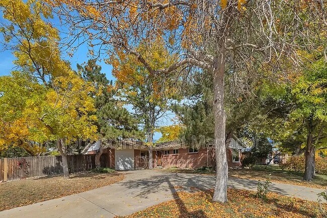 Building Photo - Expansive 2200 SQ Ft Home in Broomfield!