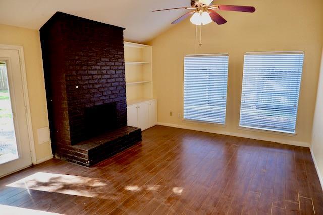 Building Photo - 930 Mesa Terrace Dr